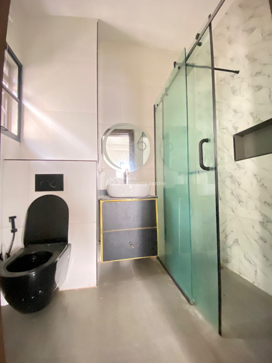 4 Bedroom Terrace House with Bq, Ologolo, Ologolo, Lekki, Lagos, Terraced Duplex for Rent