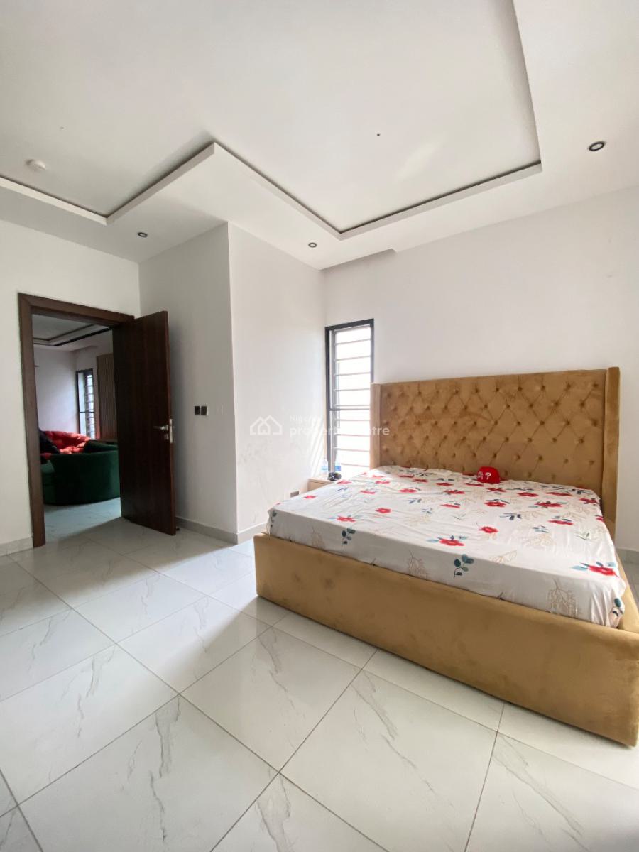 4 Bedroom Terrace House with Bq, Ologolo, Ologolo, Lekki, Lagos, Terraced Duplex for Rent