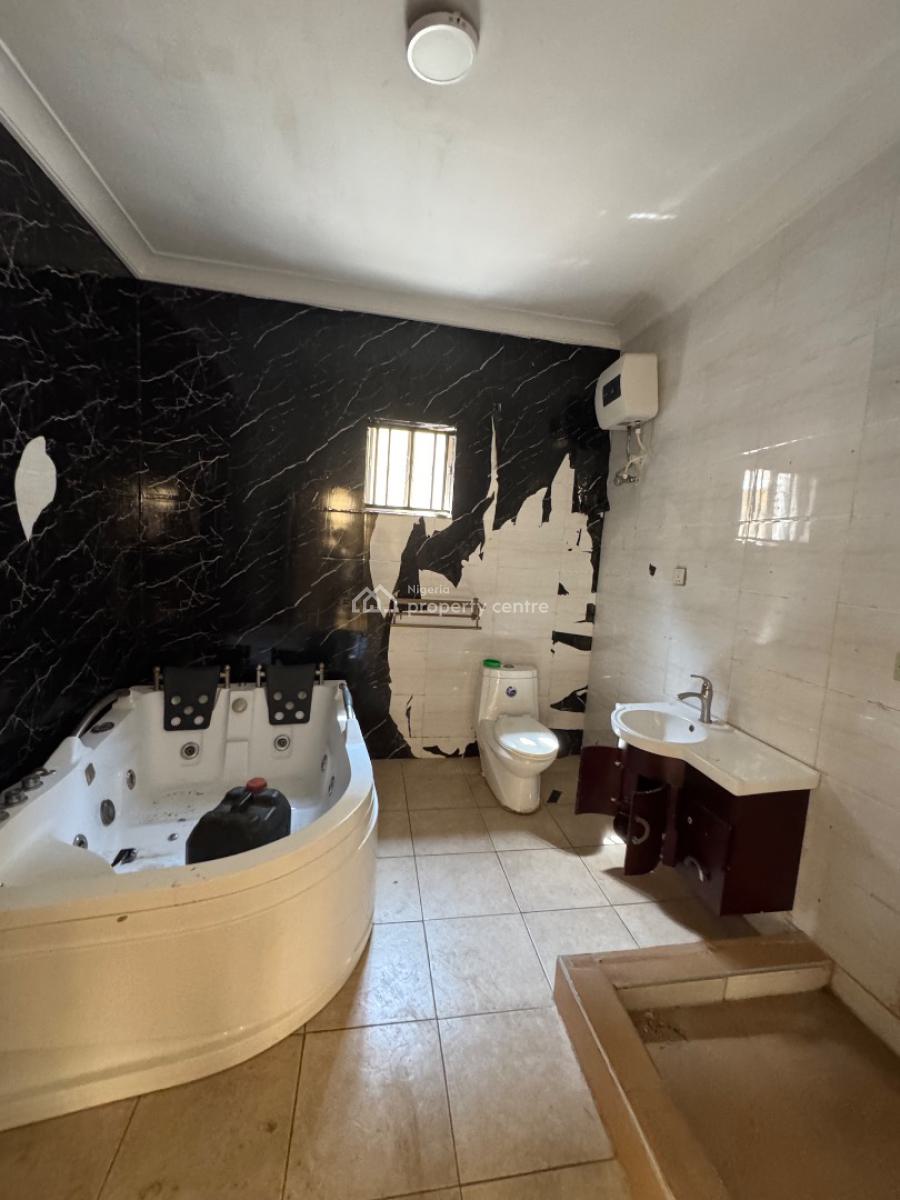 Miniflat, Bera Estate, Chevron, Lekki Expressway, Lekki, Lagos, Mini Flat (room and Parlour) for Rent