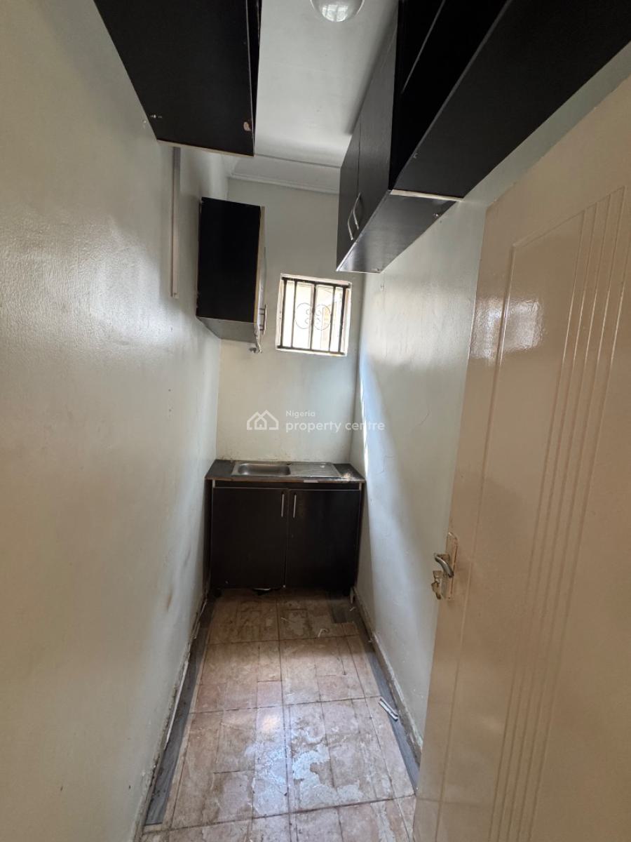 Miniflat, Bera Estate, Chevron, Lekki Expressway, Lekki, Lagos, Mini Flat (room and Parlour) for Rent