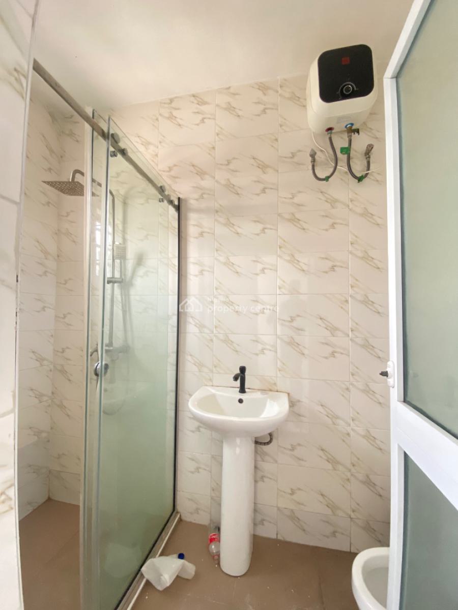 2 Bedroom Apartment, Ologolo, Ologolo, Lekki, Lagos, Flat / Apartment for Rent