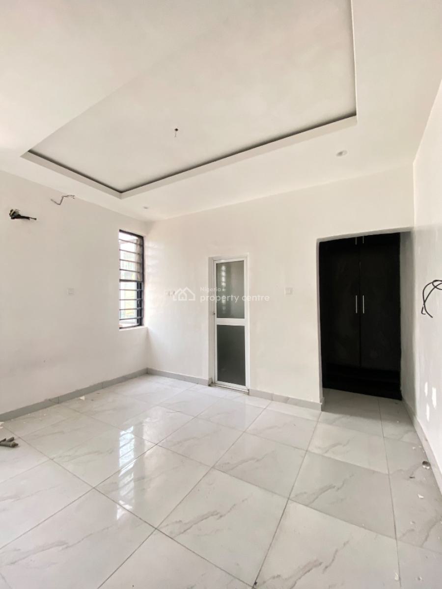 2 Bedroom Apartment, Ologolo, Ologolo, Lekki, Lagos, Flat / Apartment for Rent