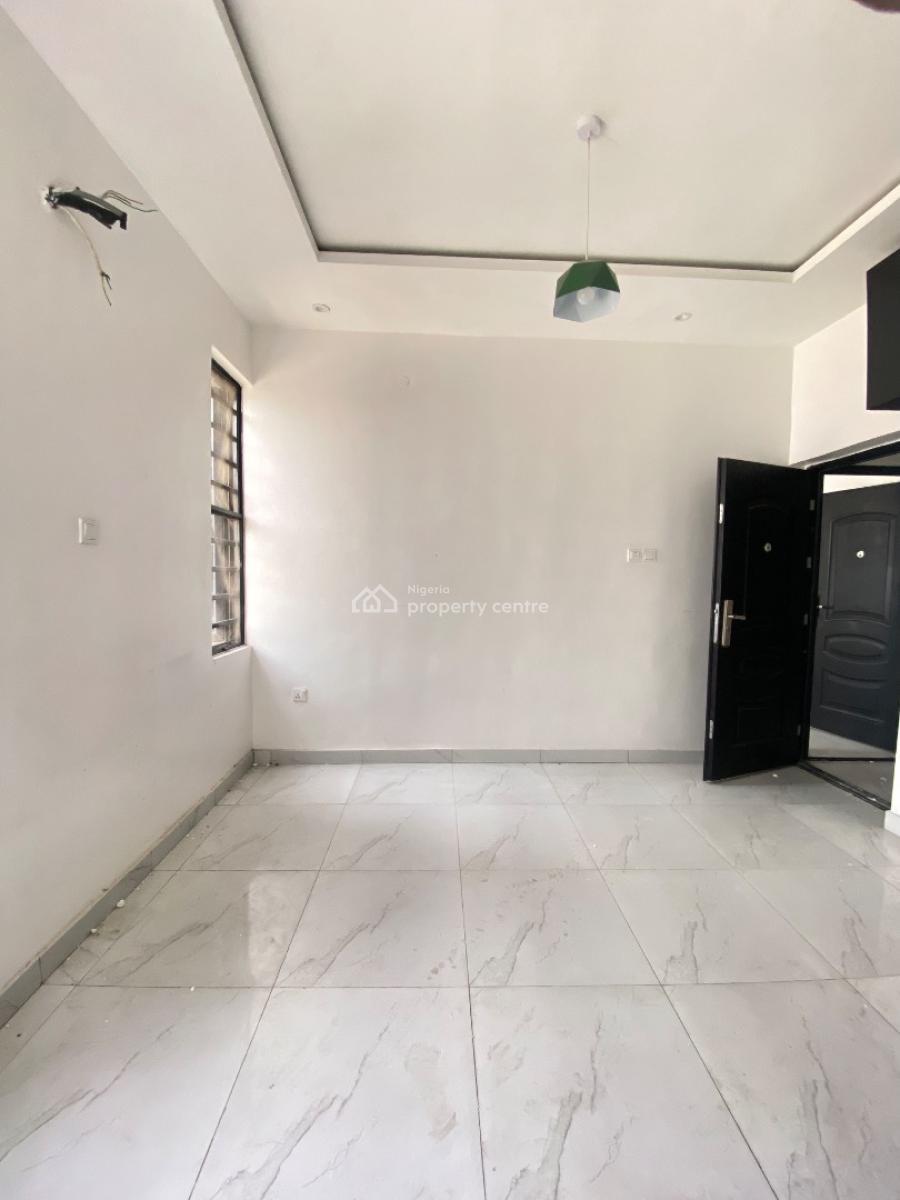 2 Bedroom Apartment, Ologolo, Ologolo, Lekki, Lagos, Flat / Apartment for Rent