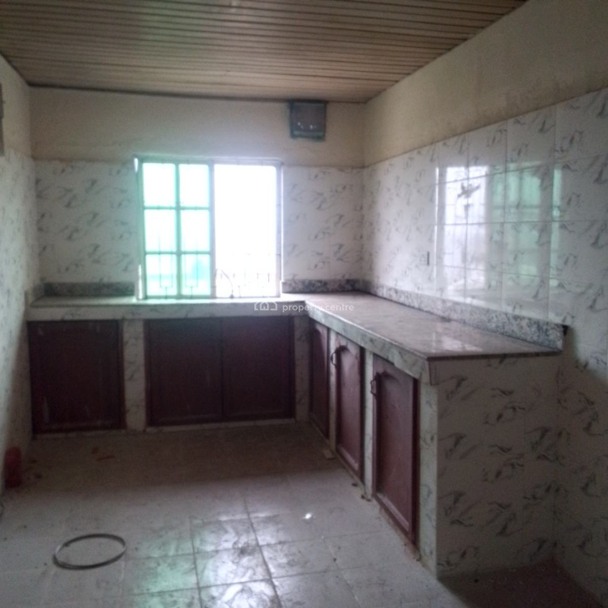 Very Spacious 3bedroom Flat at Anthony Maryland Lagos, Anthony Maryland, Anthony, Maryland, Lagos, Flat / Apartment for Rent