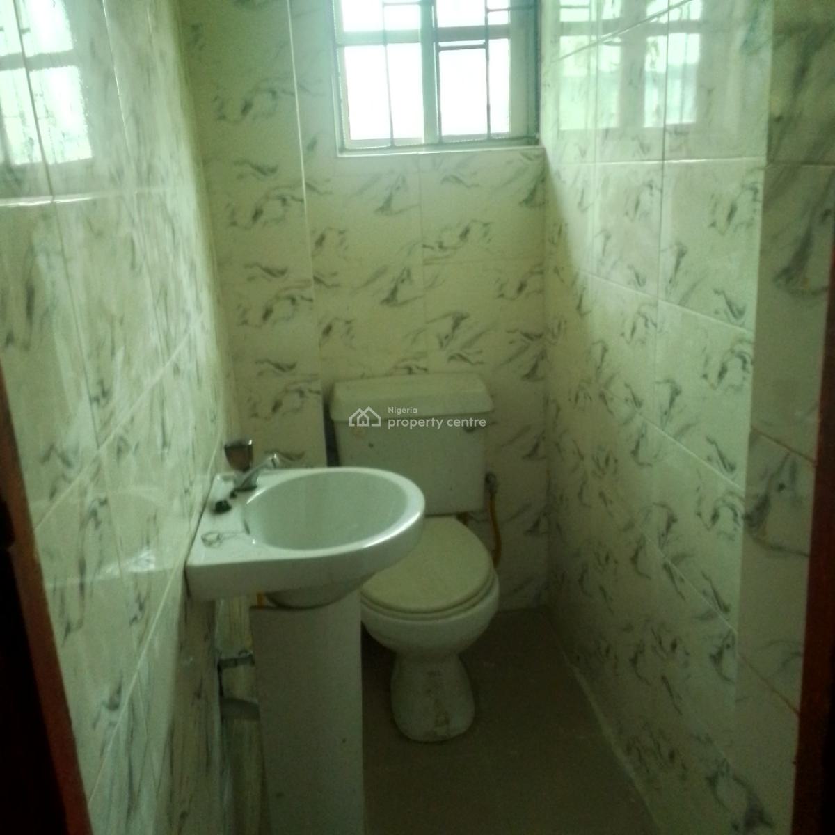 Very Spacious 3bedroom Flat at Anthony Maryland Lagos, Anthony Maryland, Anthony, Maryland, Lagos, Flat / Apartment for Rent