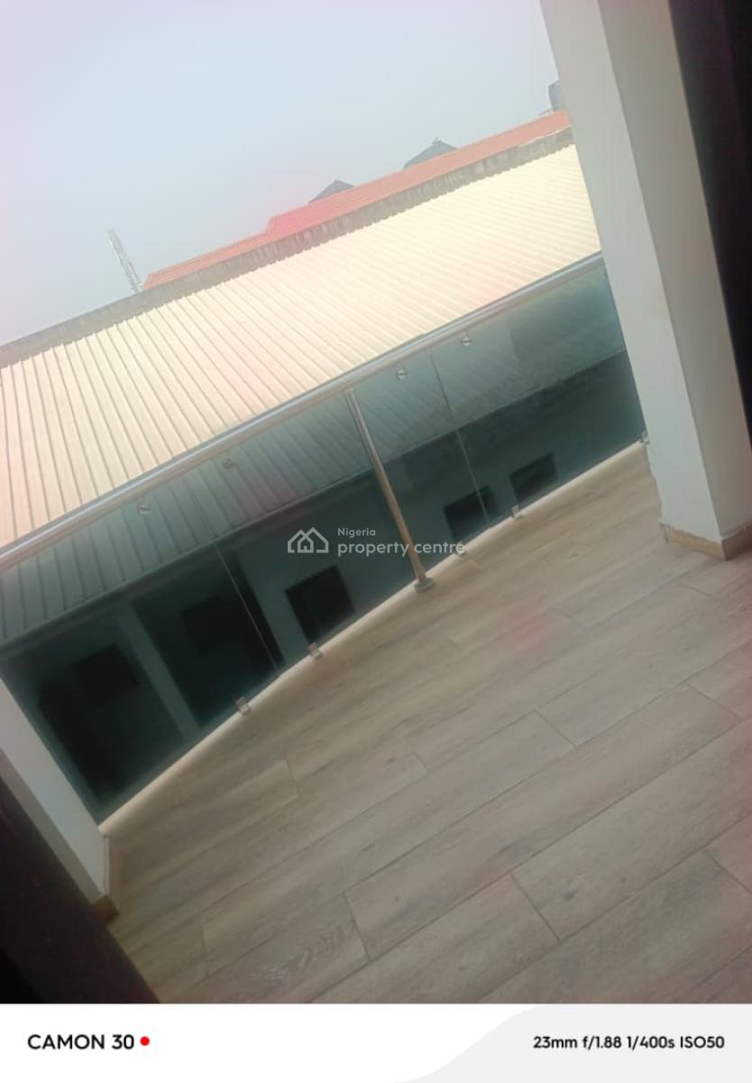 *just Out * 3bedroom Apartment, Conservation Road, Lekki, Lagos, Flat / Apartment for Rent
