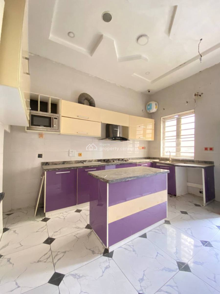 4 Bedroom Semi Detached House with Bq, Ologolo, Ologolo, Lekki, Lagos, Semi-detached Duplex for Rent