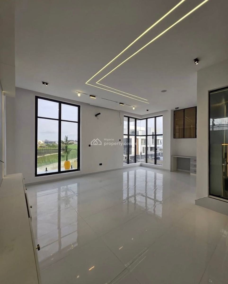 Lovely 5 Bedroom Fully Detached Duplex with Bq, Chevron, Lekki, Lagos, Detached Duplex for Sale