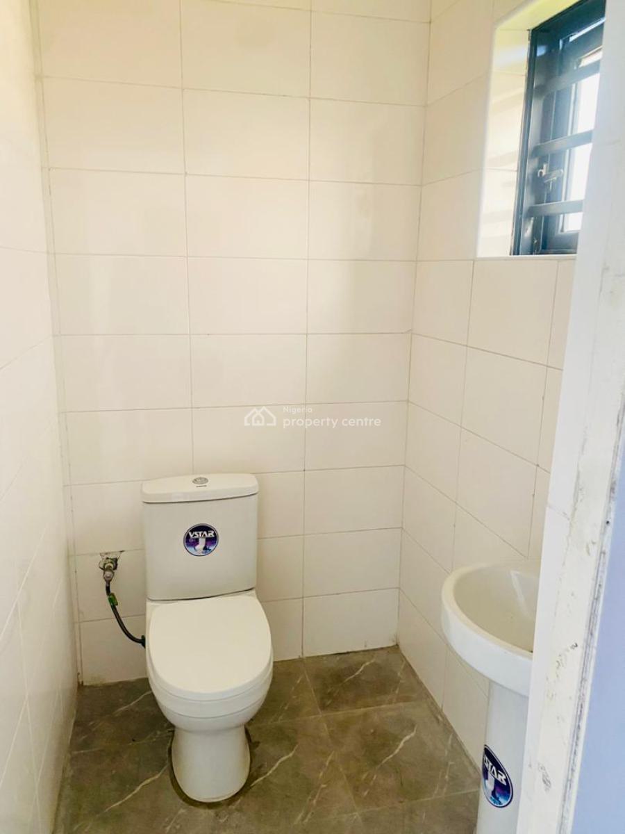 1 Bedroom Apartment, Ologolo, Lekki, Lagos, House for Sale