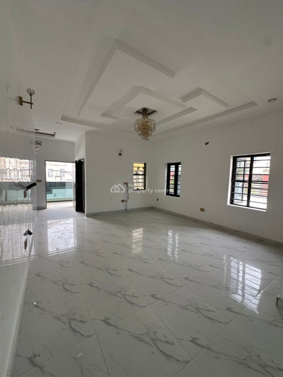 4 Bedrooms Detached Duplex, Lugbe District, Abuja, Detached Duplex for Sale