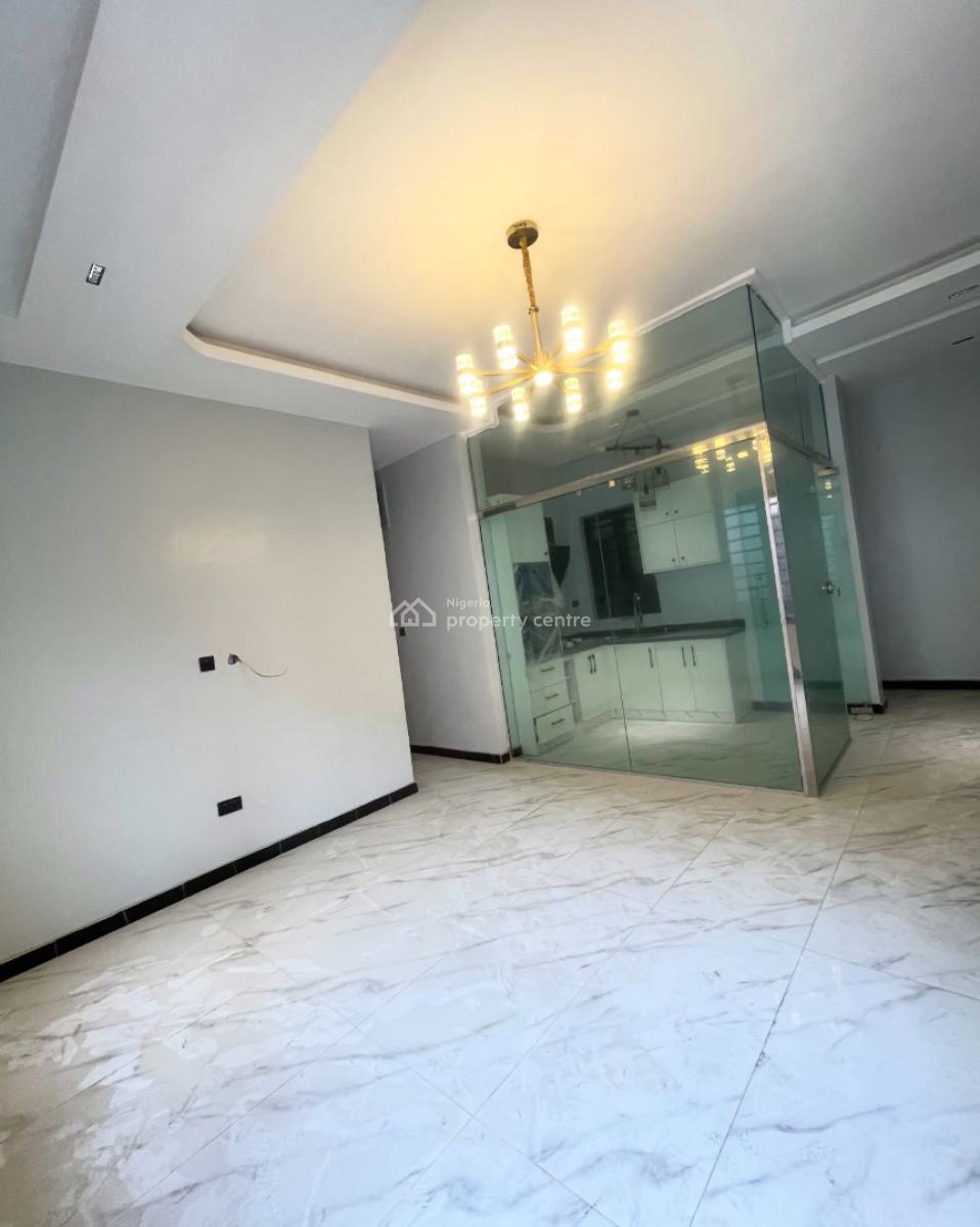 Serviced 2 Bedroom Apartment with En-suite Rooms, Freedom Way, Lekki Phase 1, Lekki, Lagos, Flat / Apartment for Rent