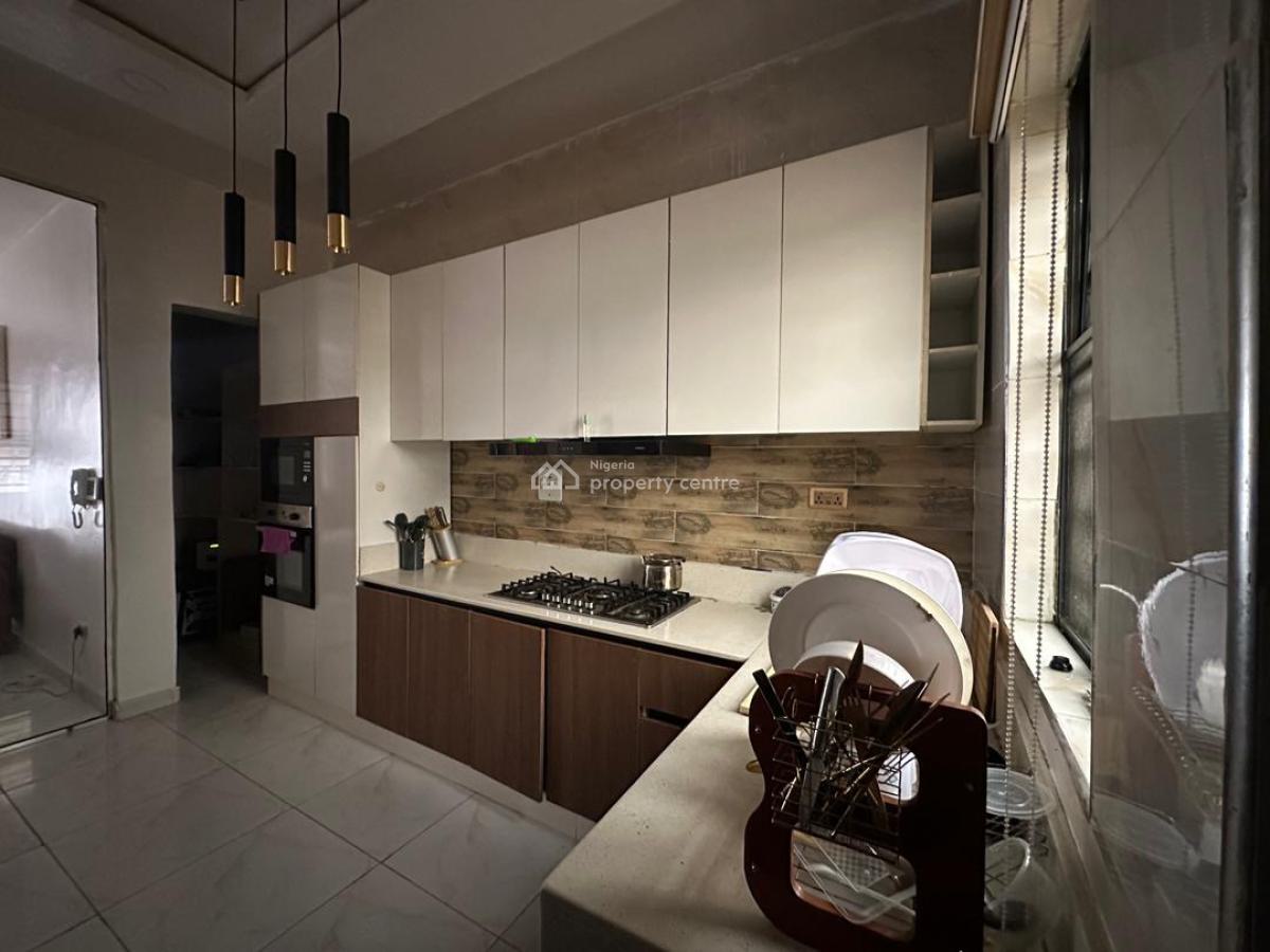 Stunning Furnished 2-bed in Idado, Lekki, Ibuku Awoshika Street Idado By Ss James and Philip Catholic Church, Lekki, Lagos, Flat / Apartment for Rent