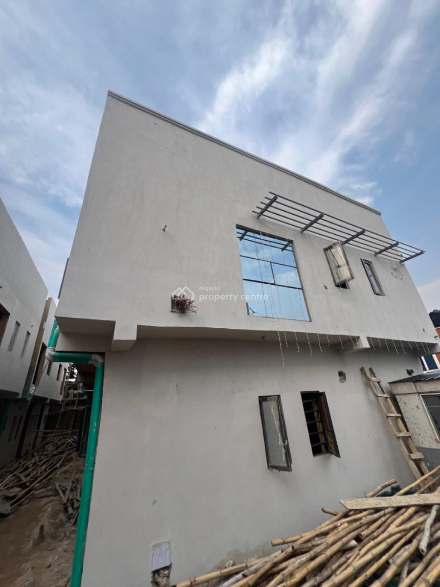 The Only Affordable Long Lease in Lagos, Obanikoro, Obanikoro, Shomolu, Lagos, Flat / Apartment for Rent