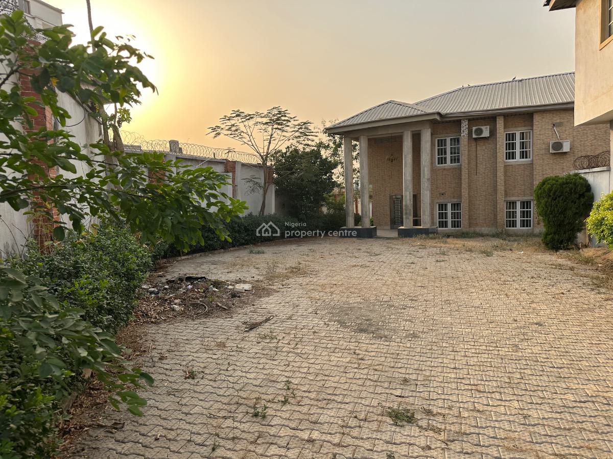 5 Bedroom Fully Detached Duplex with Bq, Maitama District, Abuja, Detached Duplex for Rent