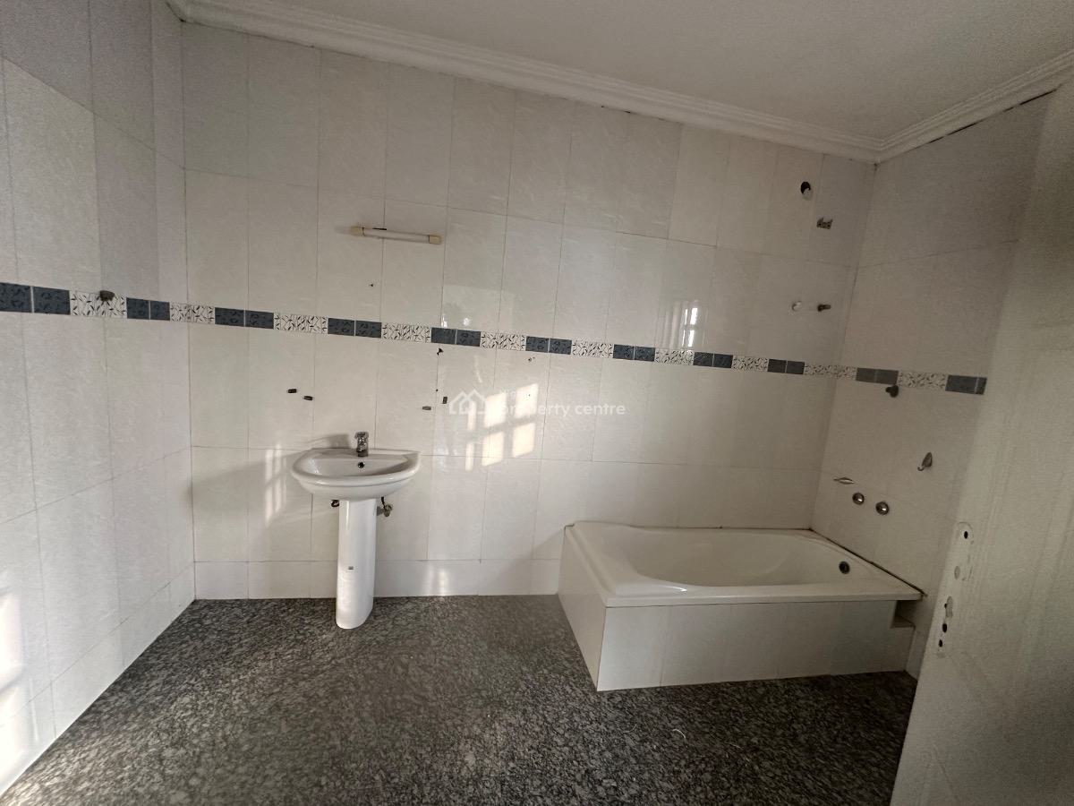 5 Bedroom Fully Detached Duplex with Bq, Maitama District, Abuja, Detached Duplex for Rent