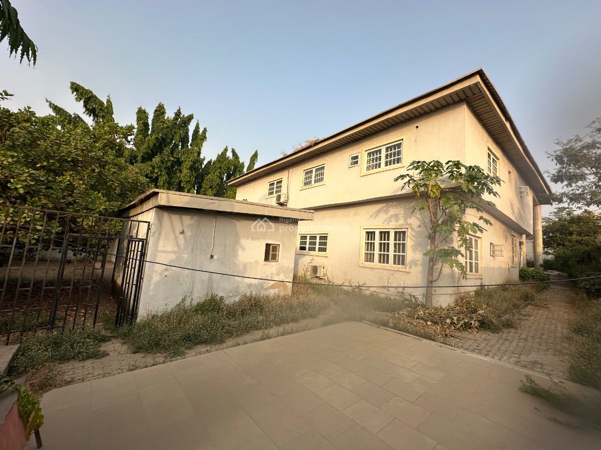 5 Bedroom Fully Detached Duplex with Bq, Maitama District, Abuja, Detached Duplex for Rent