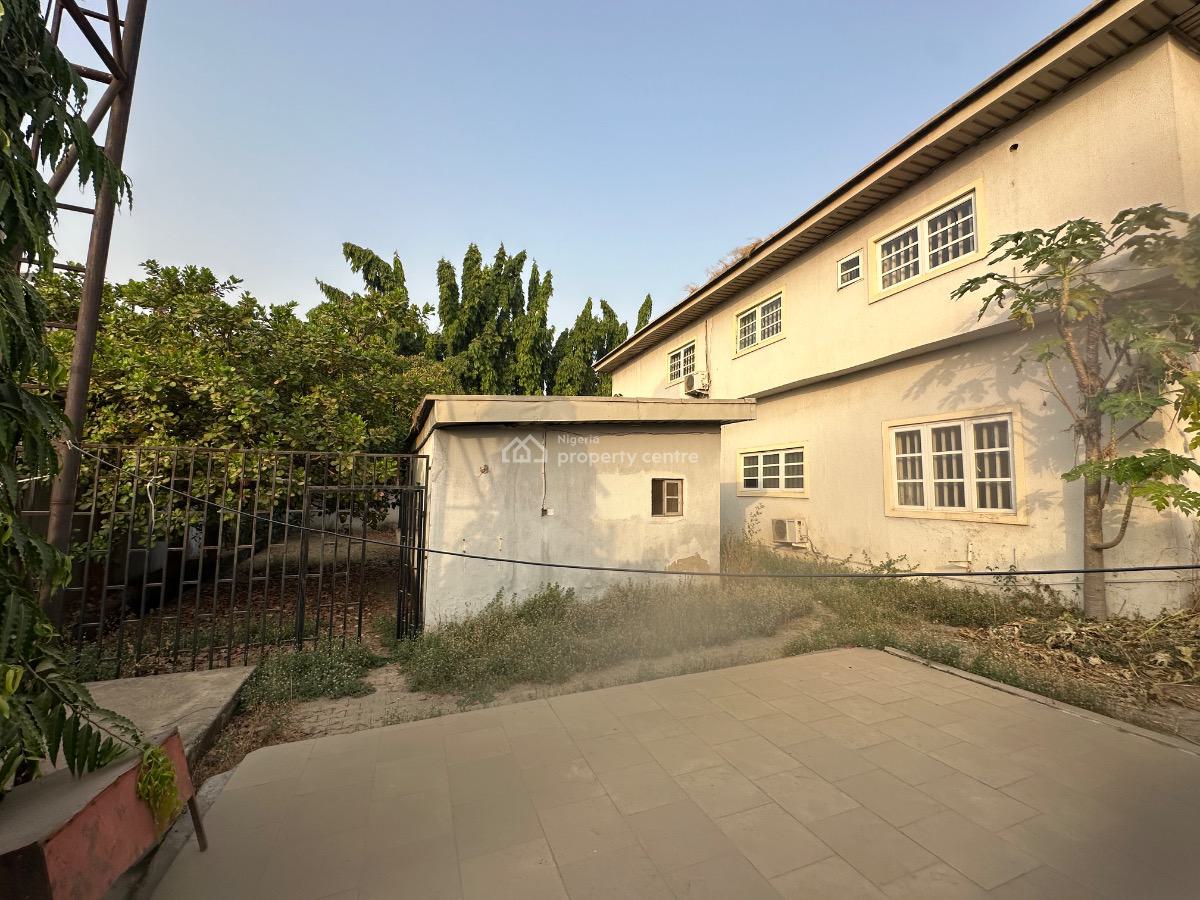 5 Bedroom Fully Detached Duplex with Bq, Maitama District, Abuja, Detached Duplex for Rent