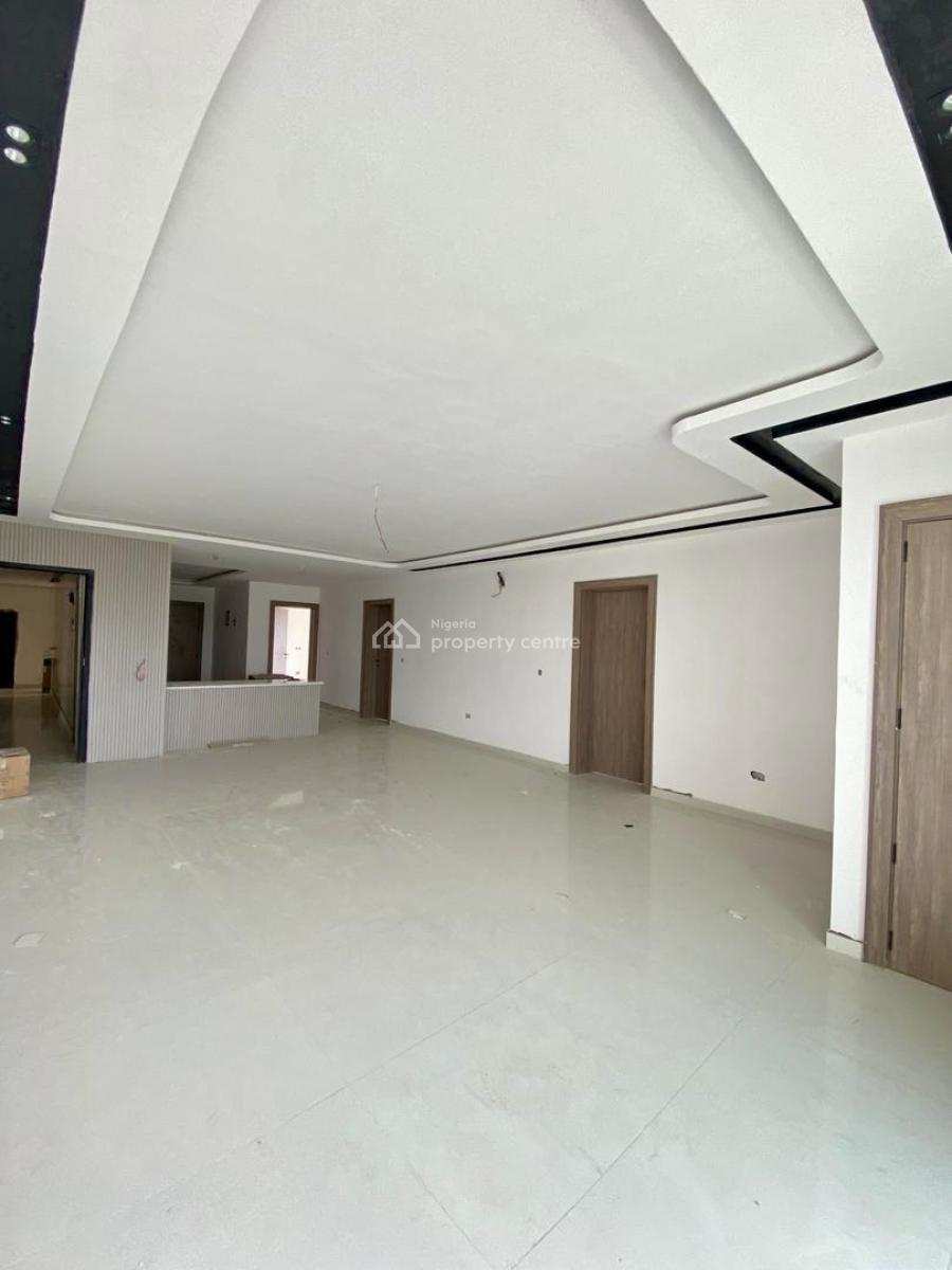 Prime Residential 3-bedroom Apartment with Modern Amenities, Lekki Phase 1, Lekki, Lagos, Block of Flats for Sale