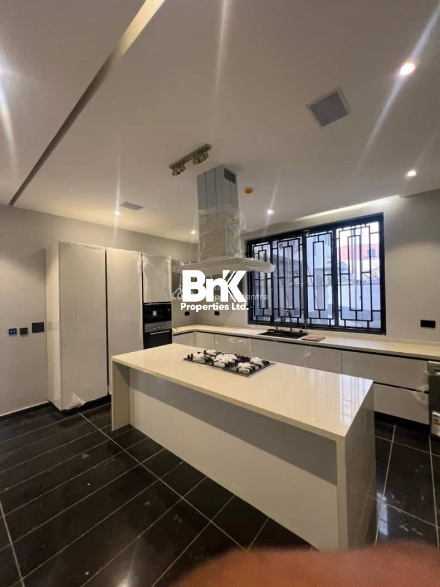 5 Bedrooms Fully Detached House Sitting on 850 Sqm with a Room Bq, Lekki Phase 1, Lekki, Lagos, Detached Duplex for Rent