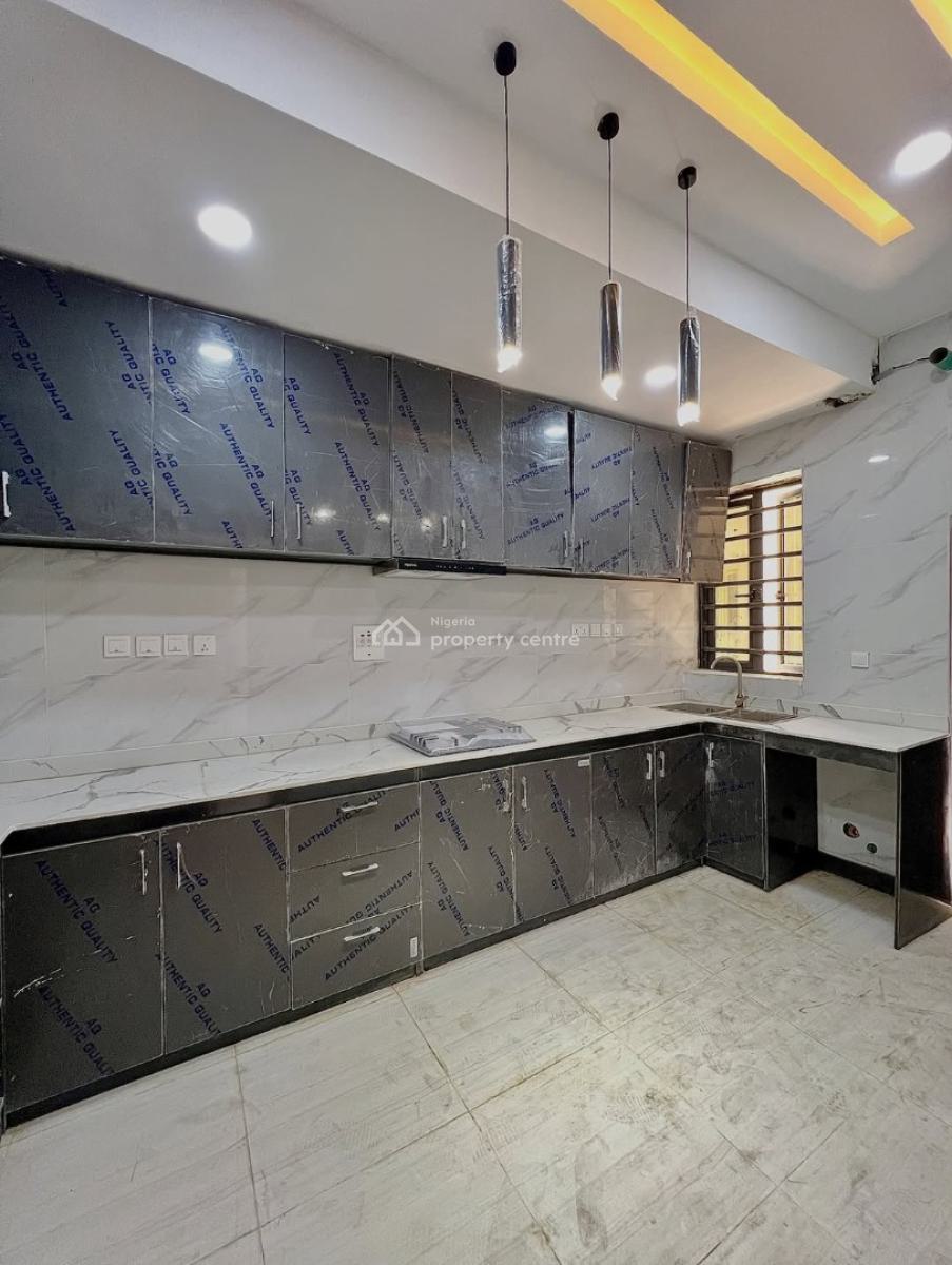 Units of Serviced 4 Bedroom Terrace Duplex Middle Unit, Ajah, Lagos, Terraced Duplex for Sale