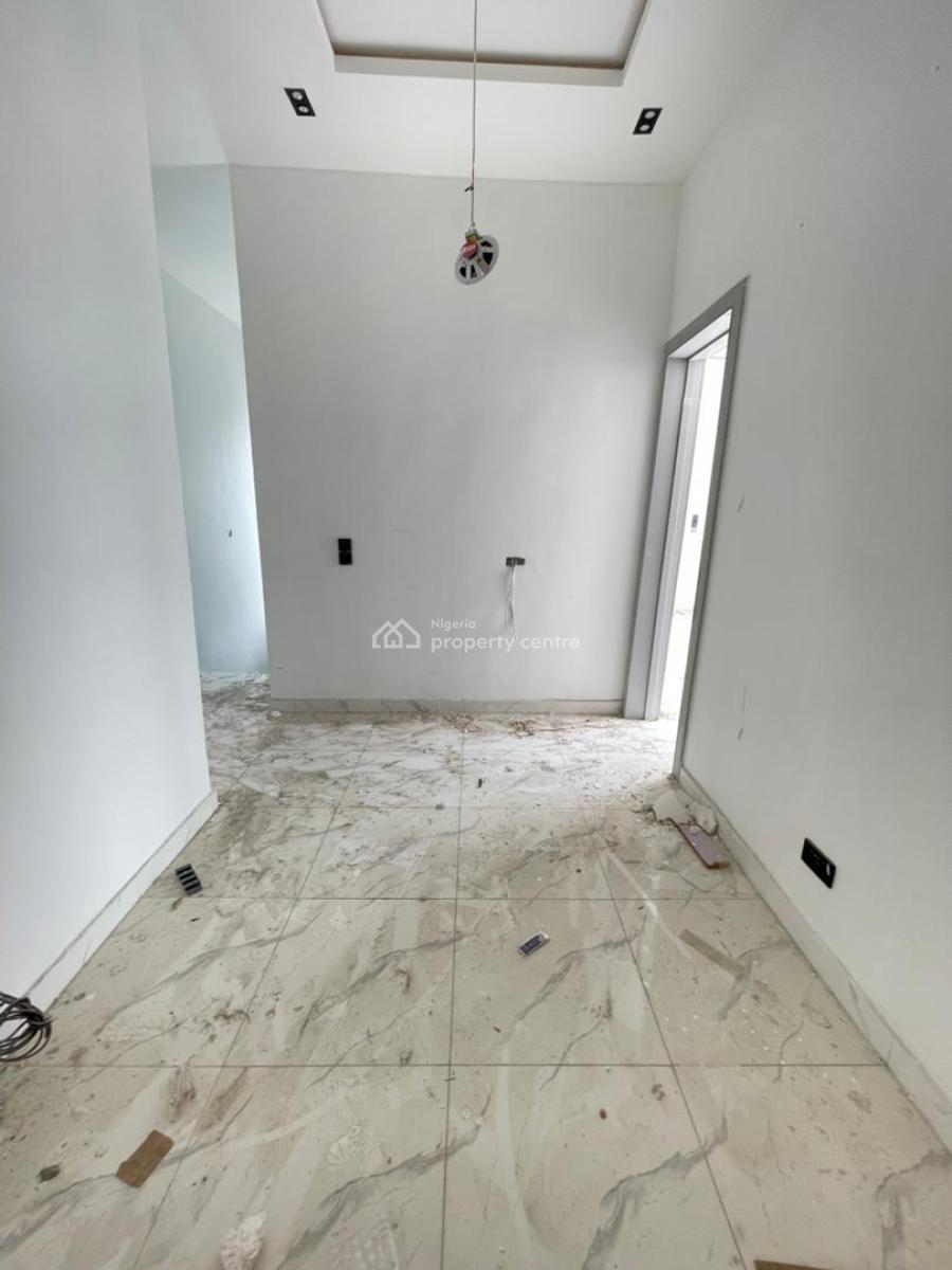 4 Bedrooms Semi Detached Duplex with a Bq, Ikota, Lekki, Lagos, Semi-detached Duplex for Sale