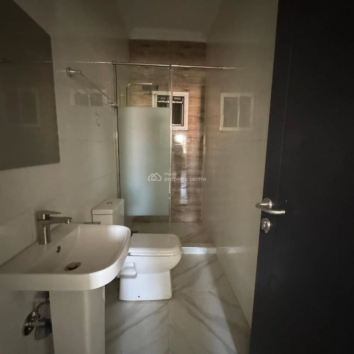 Well Built  Bedroom Terrace Duplex on a Single Floor, 2 Living Room, Kado, Abuja, Terraced Duplex for Rent