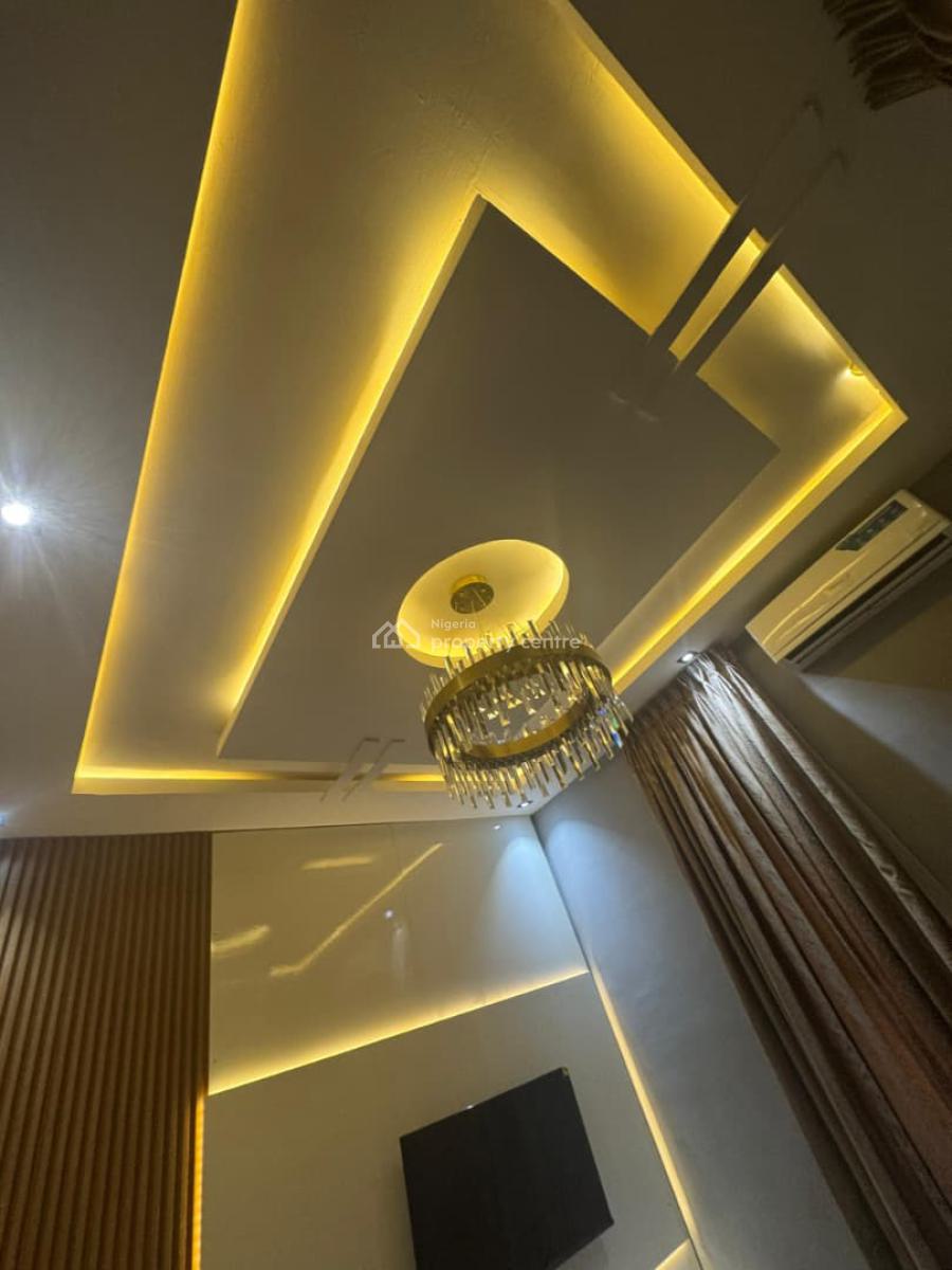 Fully Furnished Four (4) Bedroom Detached Bungalow with a Gate House, Shelter Afrique Estate Extension, Uyo, Akwa Ibom, Detached Bungalow for Sale