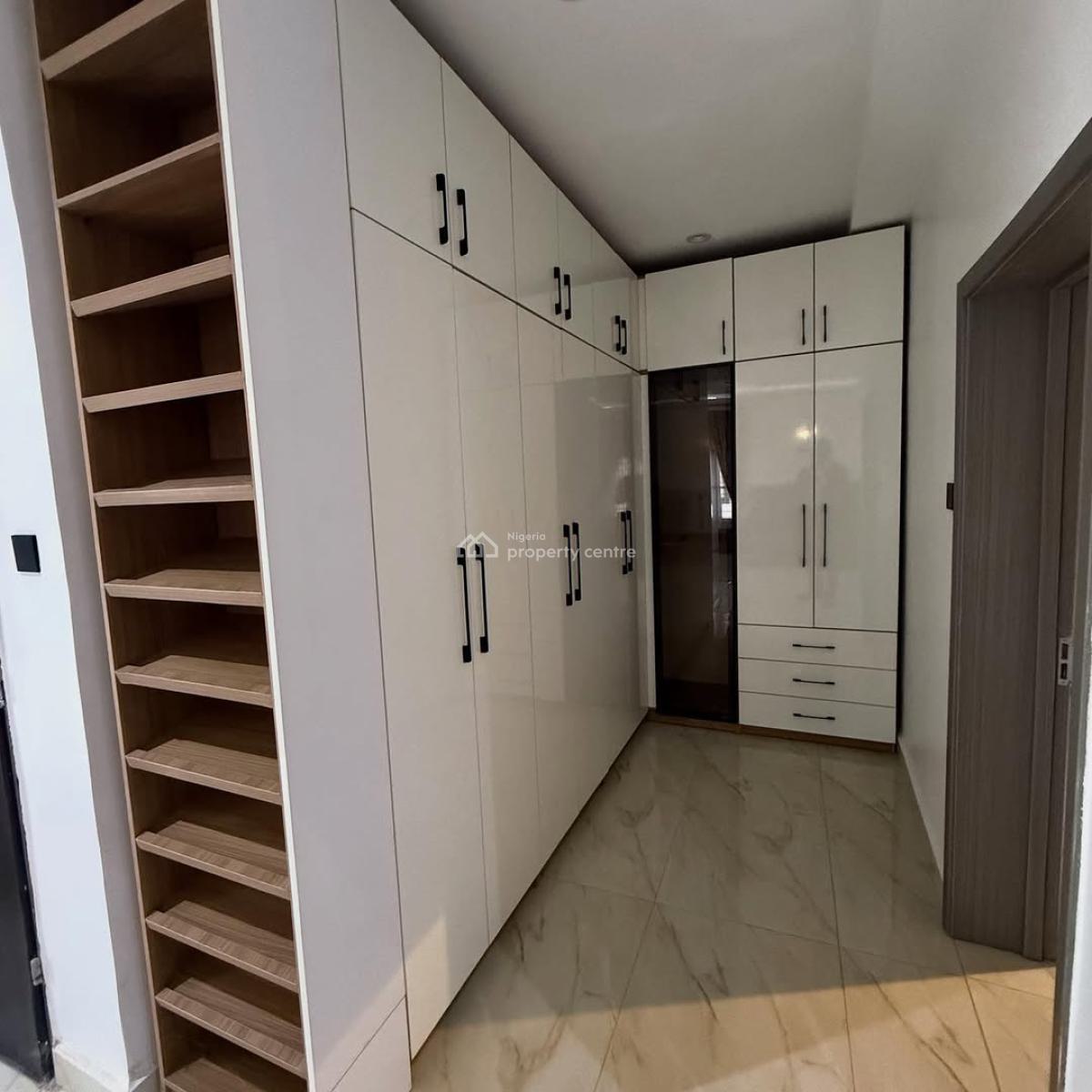 Solidly Built 5 Bedroom Semi Detached Duplex with 1 Room Bq, Admiralty Estate, Navy Town, Asokoro District, Abuja, Semi-detached Duplex for Sale