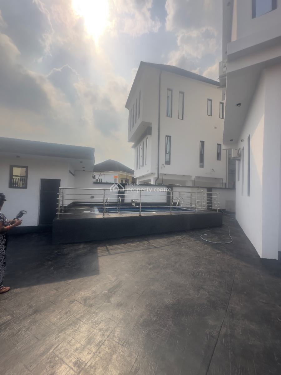 Brand New 2 and 3 Bedroom Apartment, Lekki Phase 1, Lekki, Lagos, Flat / Apartment for Rent