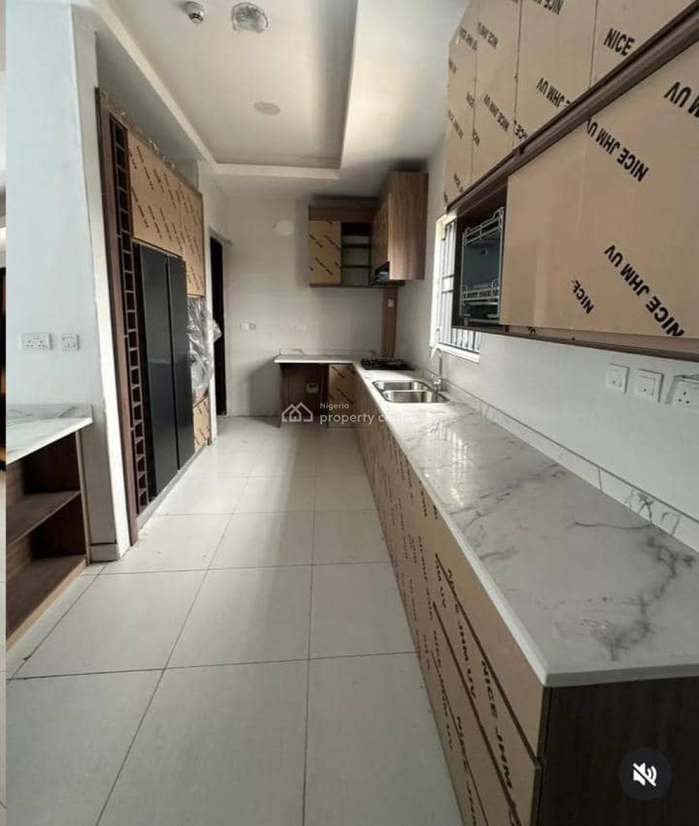 Brand New 2 and 3 Bedroom Apartment, Lekki Phase 1, Lekki, Lagos, Flat / Apartment for Rent
