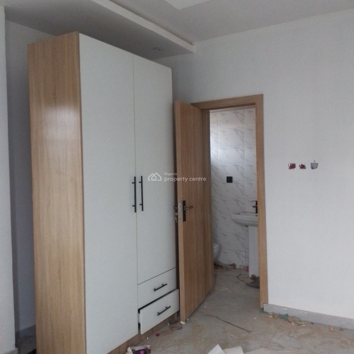 Newly Built 3 Bedroom Flat, Maryland, Lagos, Flat / Apartment for Sale