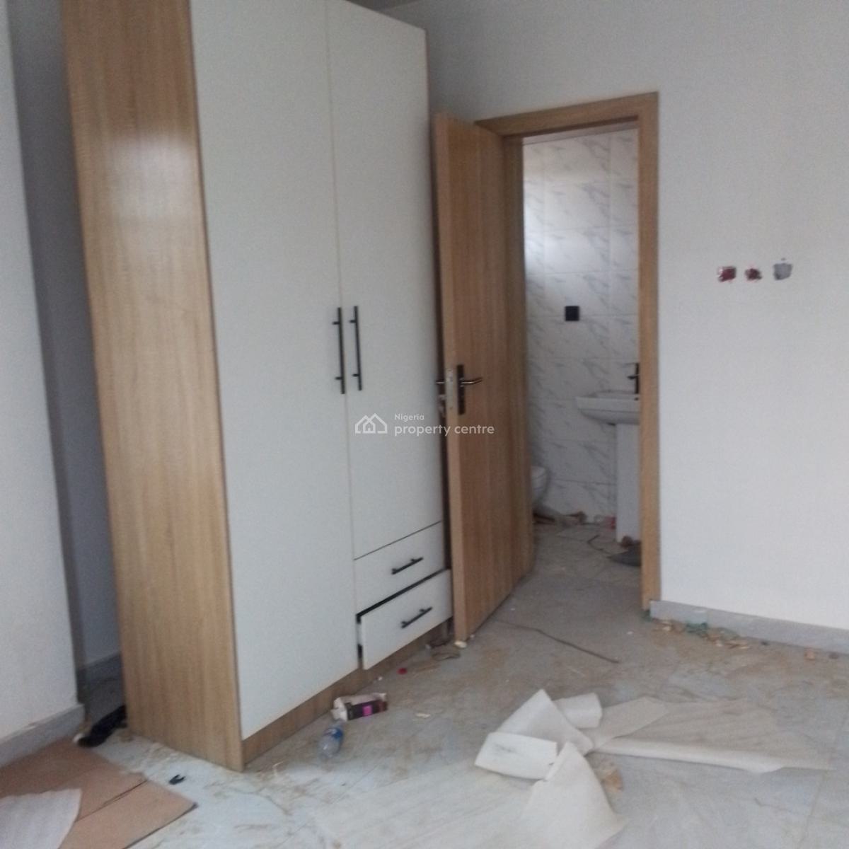Newly Built 3 Bedroom Flat, Maryland, Lagos, Flat / Apartment for Sale