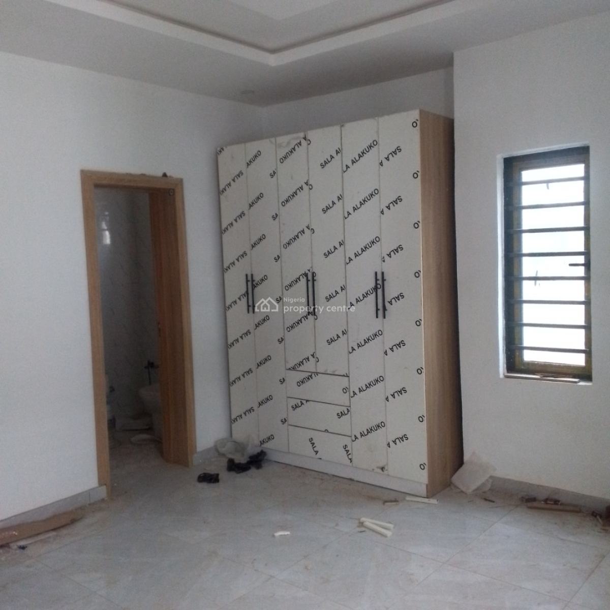 Newly Built 3 Bedroom Flat, Maryland, Lagos, Flat / Apartment for Sale