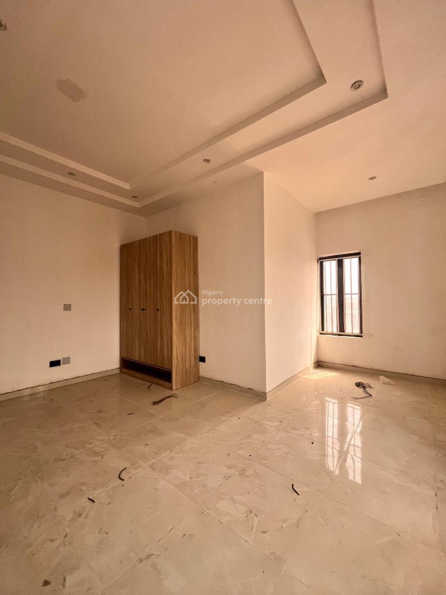 Luxury 3-bedroom Apartment with Pool, Gym and Elevator, Lekki Right, Lekki Phase 1, Lekki, Lagos, Flat / Apartment for Rent