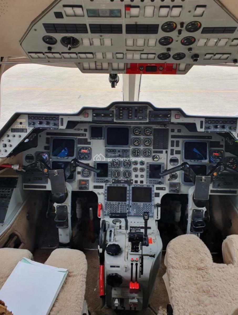 Private Jet Name: Hawker 800 Year : 2002, Asokoro District, Abuja, Commercial Property for Sale