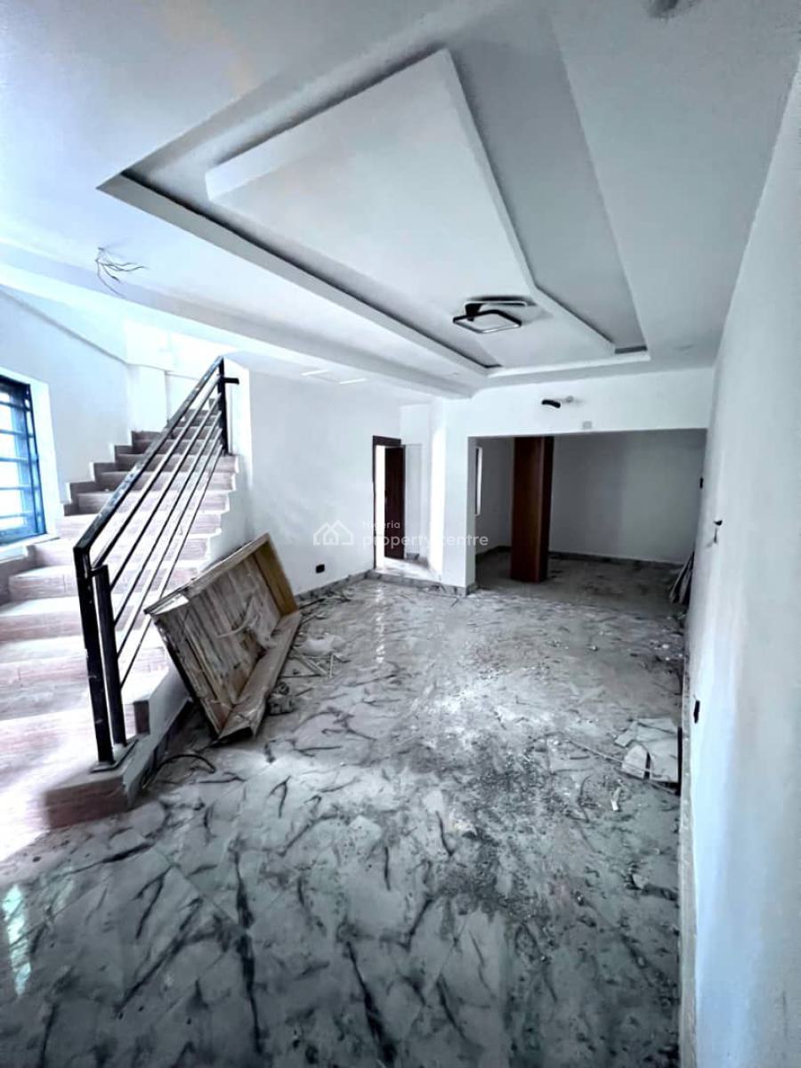 Spacious 2 and 3 Bedroom Duplex  Fully Serviced, Off Admiralty Way, Lekki Phase 1, Lagos, Lekki Phase 1, Lekki, Lagos, Flat / Apartment for Rent