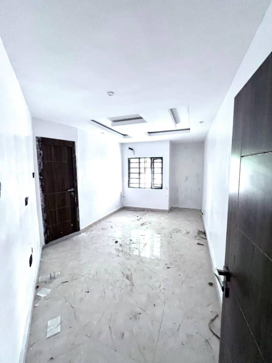 Spacious 2 and 3 Bedroom Duplex  Fully Serviced, Off Admiralty Way, Lekki Phase 1, Lagos, Lekki Phase 1, Lekki, Lagos, Flat / Apartment for Rent