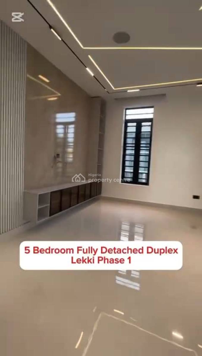 Spacious 5bedroom, Lekki Phase 1, Lekki, Lagos, Detached Duplex for Sale