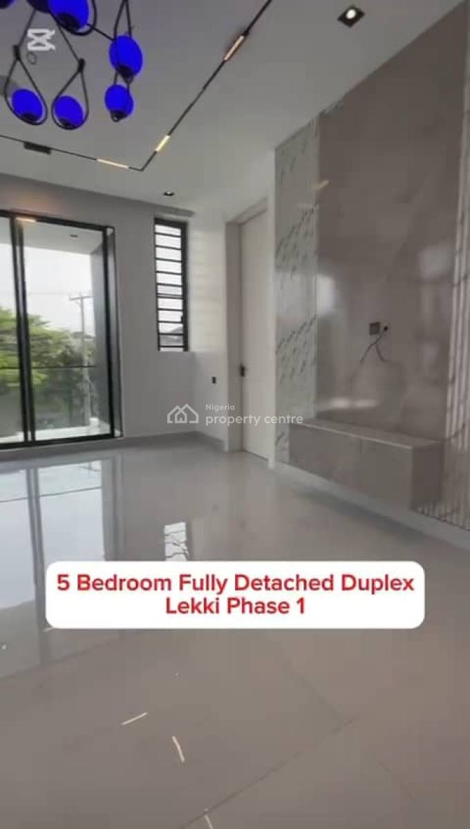 Spacious 5bedroom, Lekki Phase 1, Lekki, Lagos, Detached Duplex for Sale