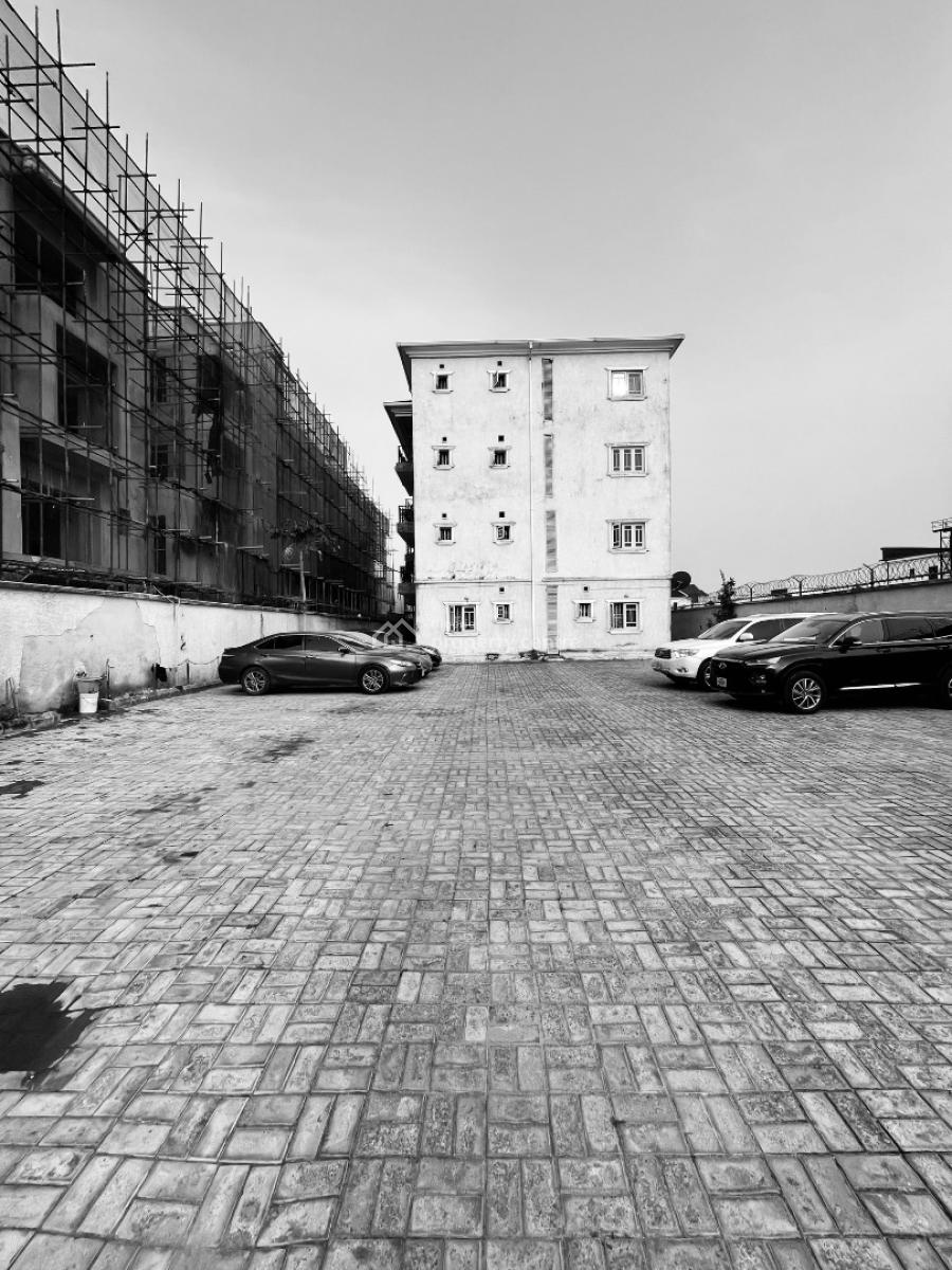 3 Bedroom Flat Available with Quality Facilities, Ikota, Lekki, Lagos, House for Rent