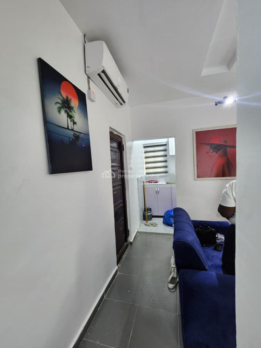 Fully Furnished Mini Flat with 2 Toilets & 2 Baths, Fitted Wardrobe, a, 📍 Kilo, Surulere, Lagos*, Kilo, Surulere, Lagos, Mini Flat (room and Parlour) for Rent