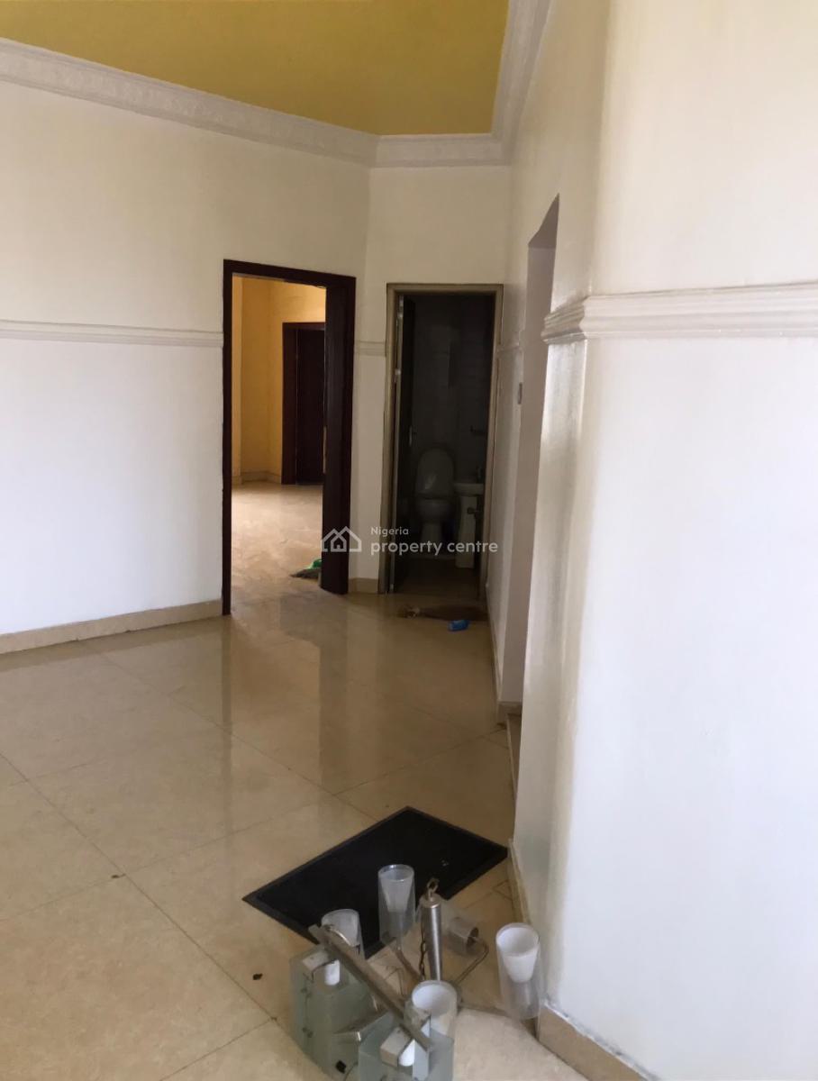 Spacious 3bedroom Apartment, Lekki Phase 1, Lekki, Lagos, Flat / Apartment for Rent