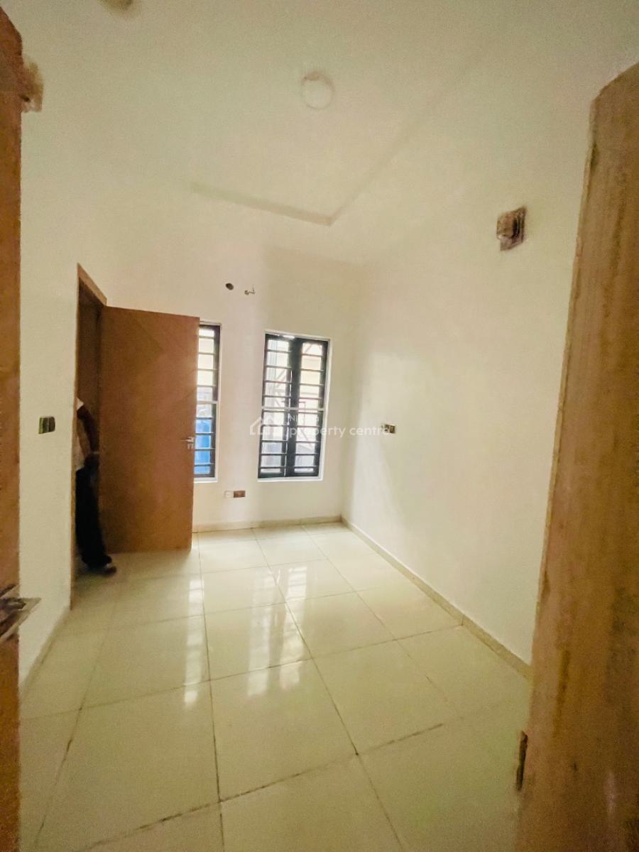 4 Bedroom Semi Detached Duplex in a Secured Estate, Oral Estate, Ikota, Lekki, Lagos, Semi-detached Duplex for Rent