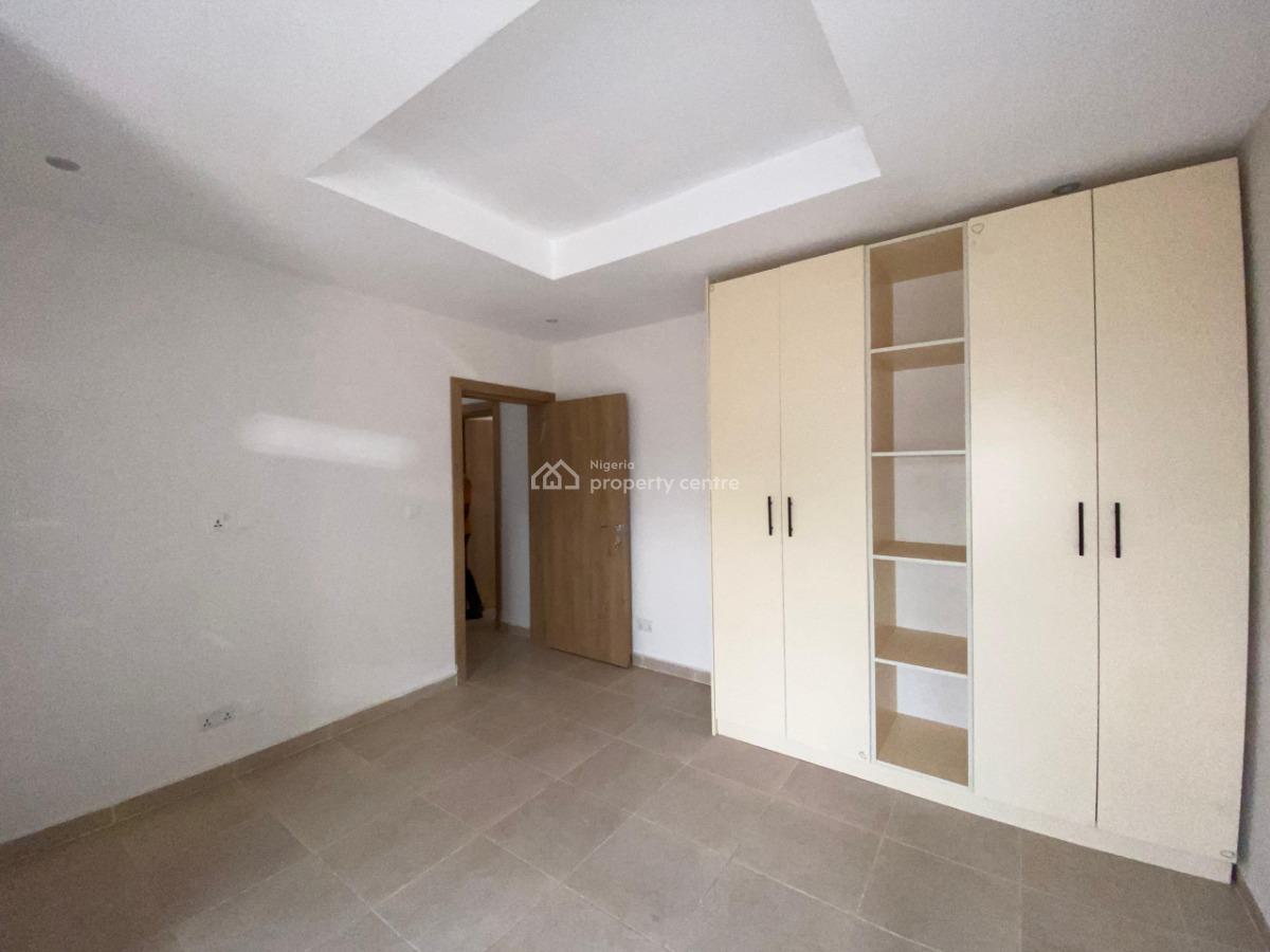 Lovely Well-finished 3 Bedroom Apartment, in a Serene and Secured Estate, Life Camp, Abuja, Flat / Apartment for Sale