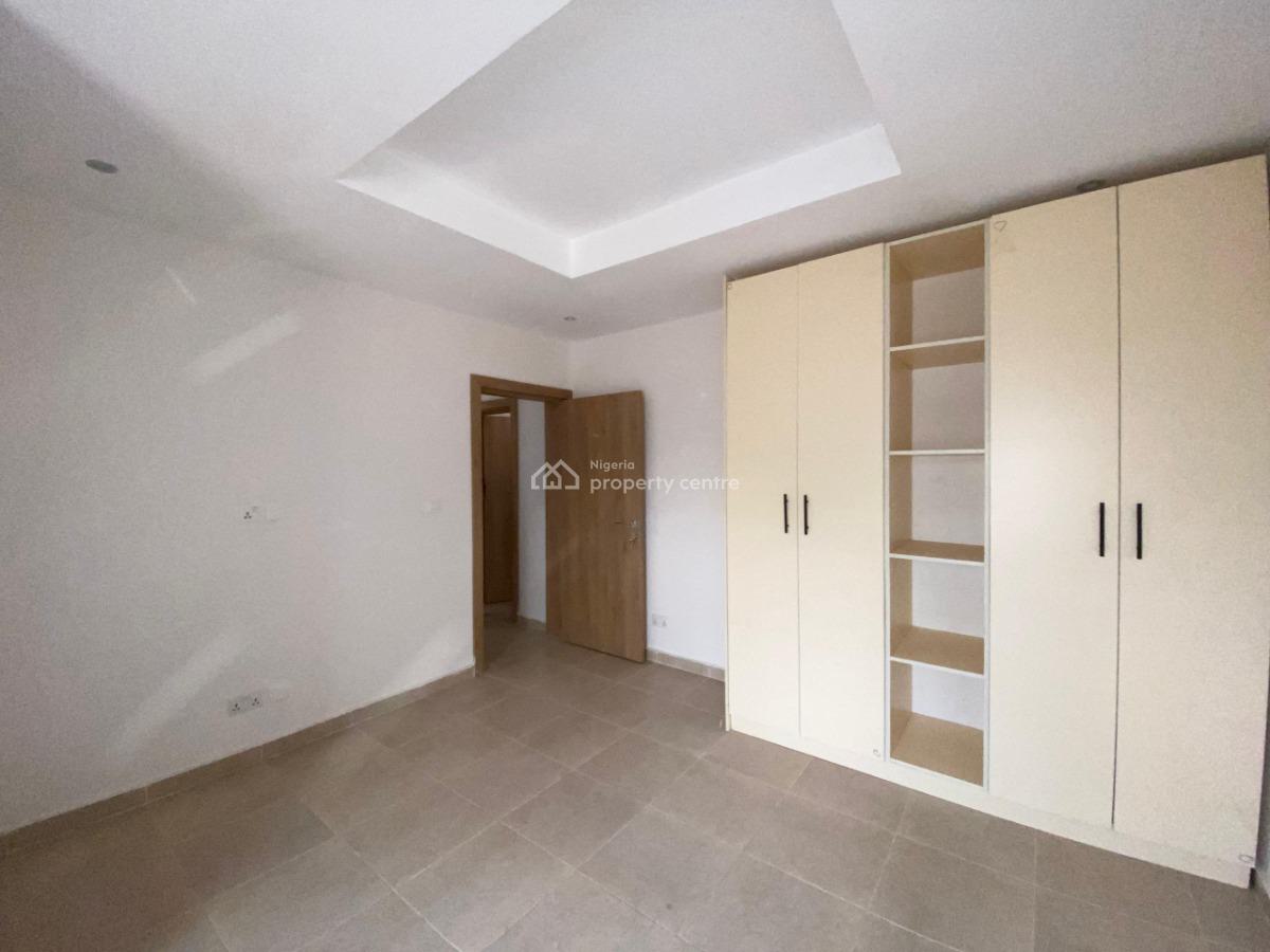 Lovely Well-finished 3 Bedroom Apartment, in a Serene and Secured Estate, Life Camp, Abuja, Flat / Apartment for Sale