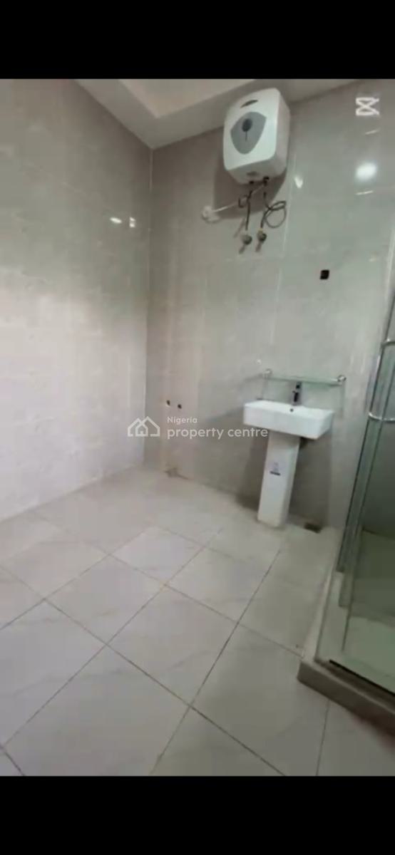 a Very Neat and Spacious 4 Bedroom Terrace Duplex, Gusape, Guzape District, Abuja, Terraced Duplex for Rent