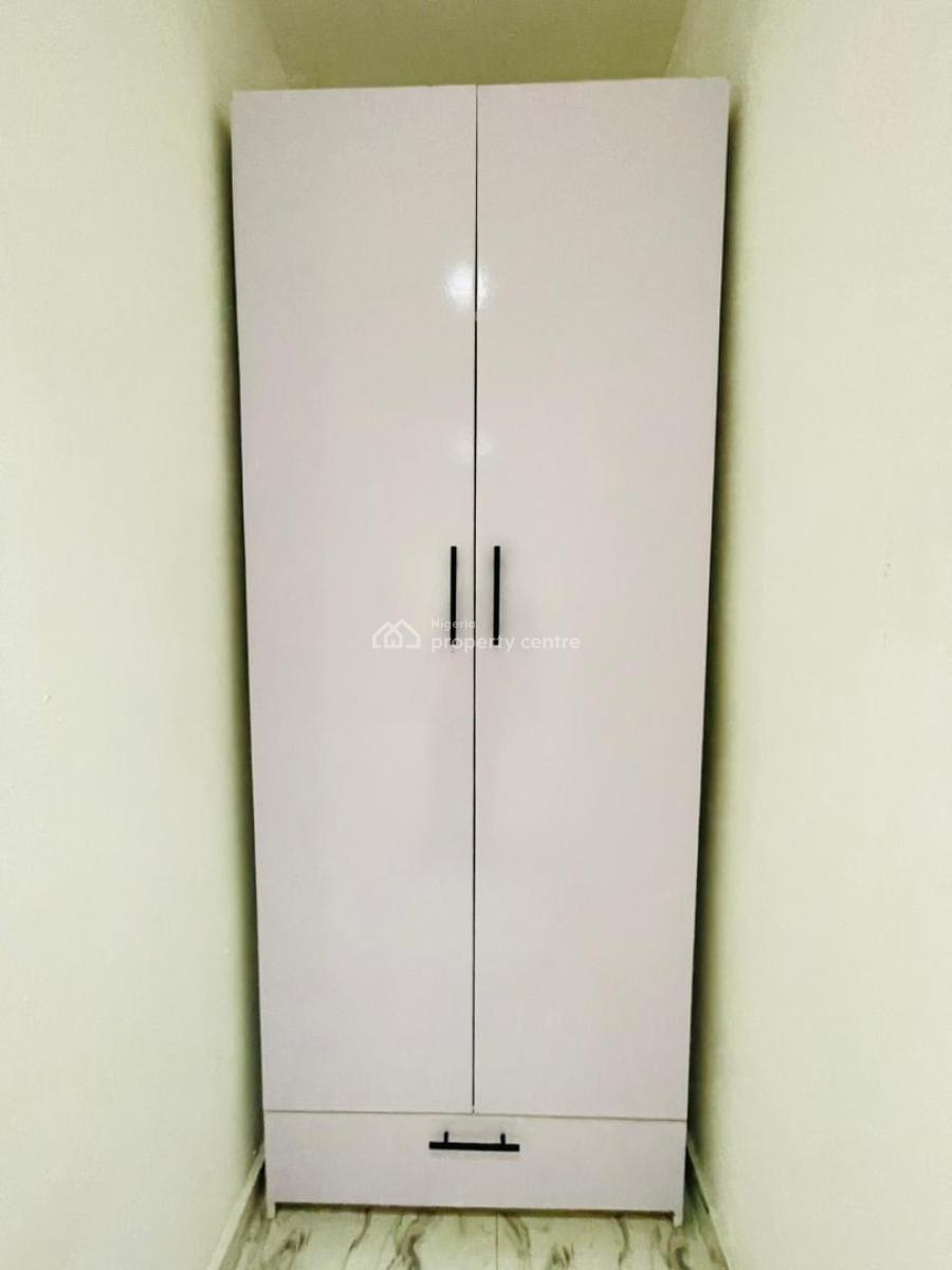 Fully Serviced 2 Bedroom Flat Available Upstairs, Ologolo, Lekki, Lagos, House for Rent