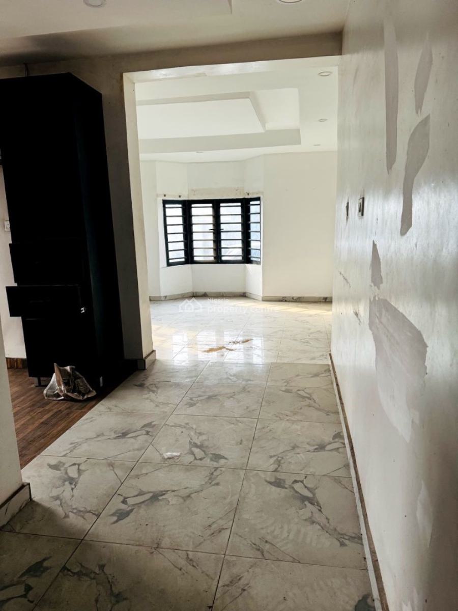 2 Bedroom Flat Available with Quality Facilities, Lekki Phase 1, Lekki, Lagos, House for Rent