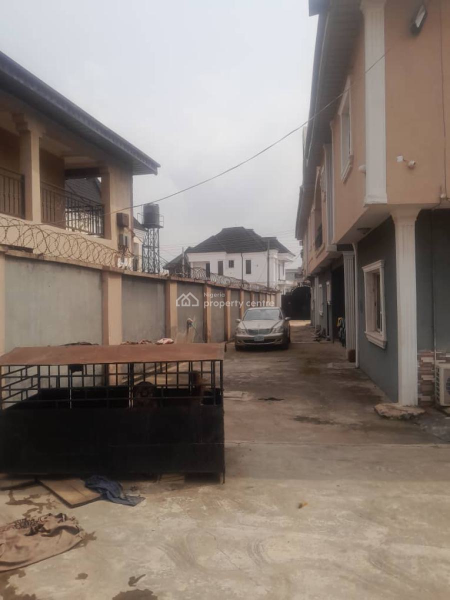 Block of 4 Units  of 3 Bedroom Flat, Heritage Estate ,akute Via Ojodu Berger Lagos, Ojodu Berger, Ojodu, Lagos, Block of Flats for Sale