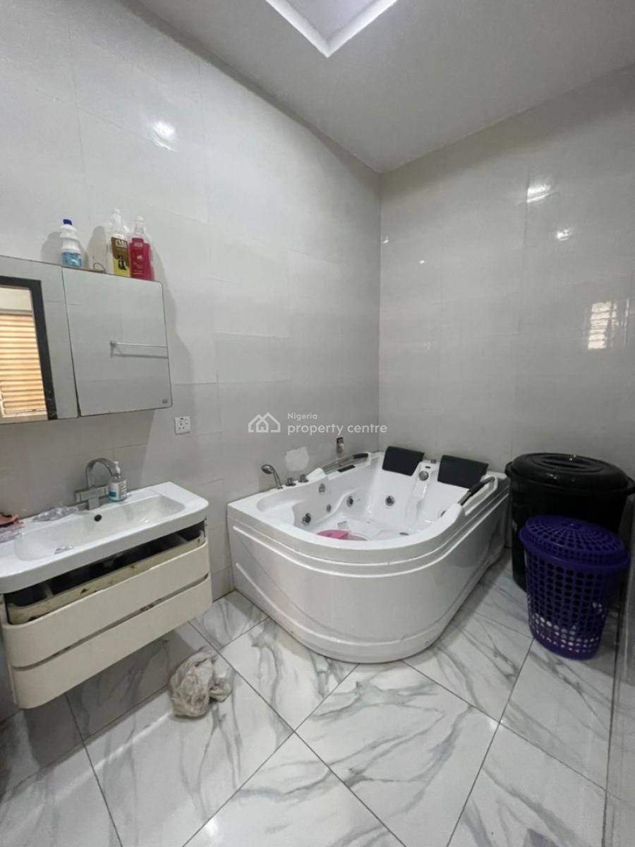 Sheared Apartment, Ikota Gra Estate, Lekki, Lagos, House for Rent